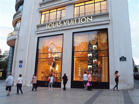 is lv cheaper in paris|louis vuitton outlet in paris.